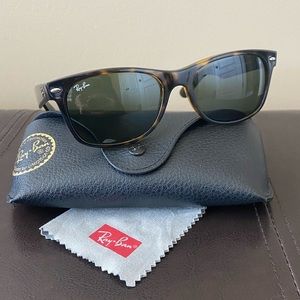 Authentic Ray Ban New Wayfarer Classic Tortoise Frame Unisex